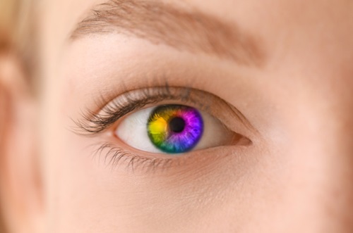 Should You Try Cosmetic Contact Lenses as Fashion Accessories