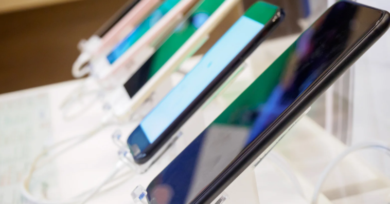 15 Essential Smartphone Features to Look For